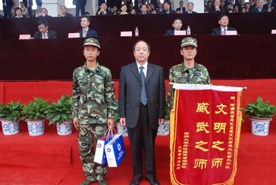 新生軍訓匯報與歌詠賽剪影 [第224期][2009-10-01]